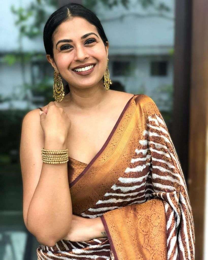 Ethereal Brown Soft Silk Saree With Spectacular Blouse Piece