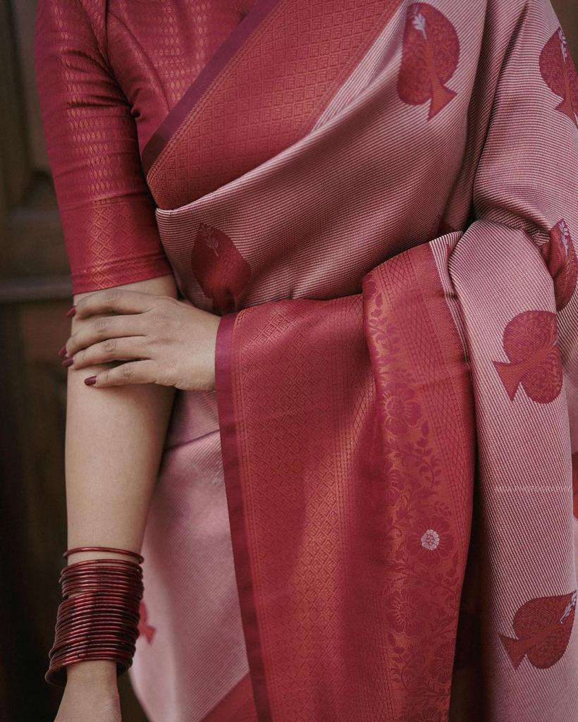 Lovely Red Banarasi Silk Saree With Supreme Blouse Piece