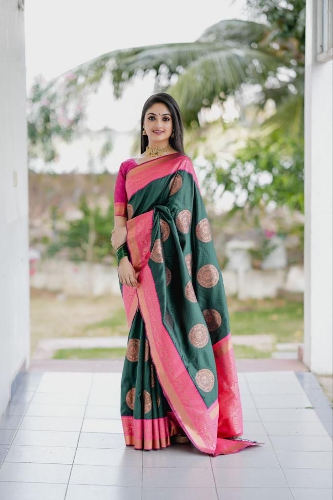 Elegant Green Banarasi Silk Saree With Charming Blouse Piece