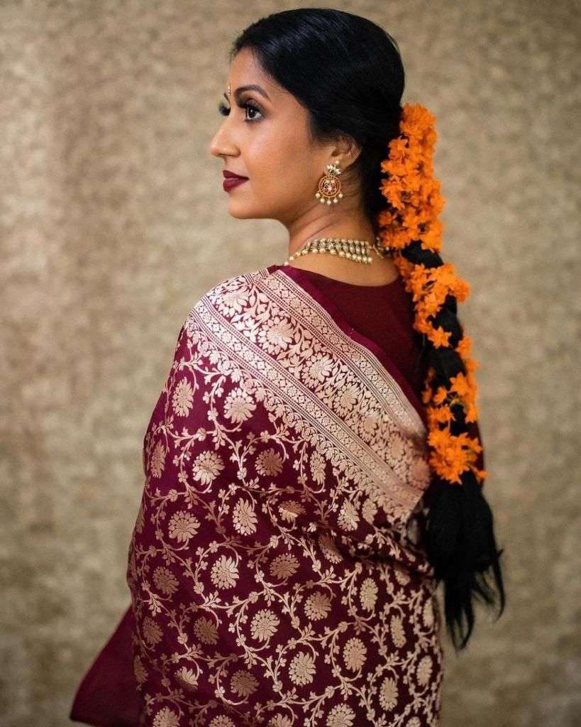 Splendid Maroon Banarasi Silk Saree With Arresting Blouse Piece