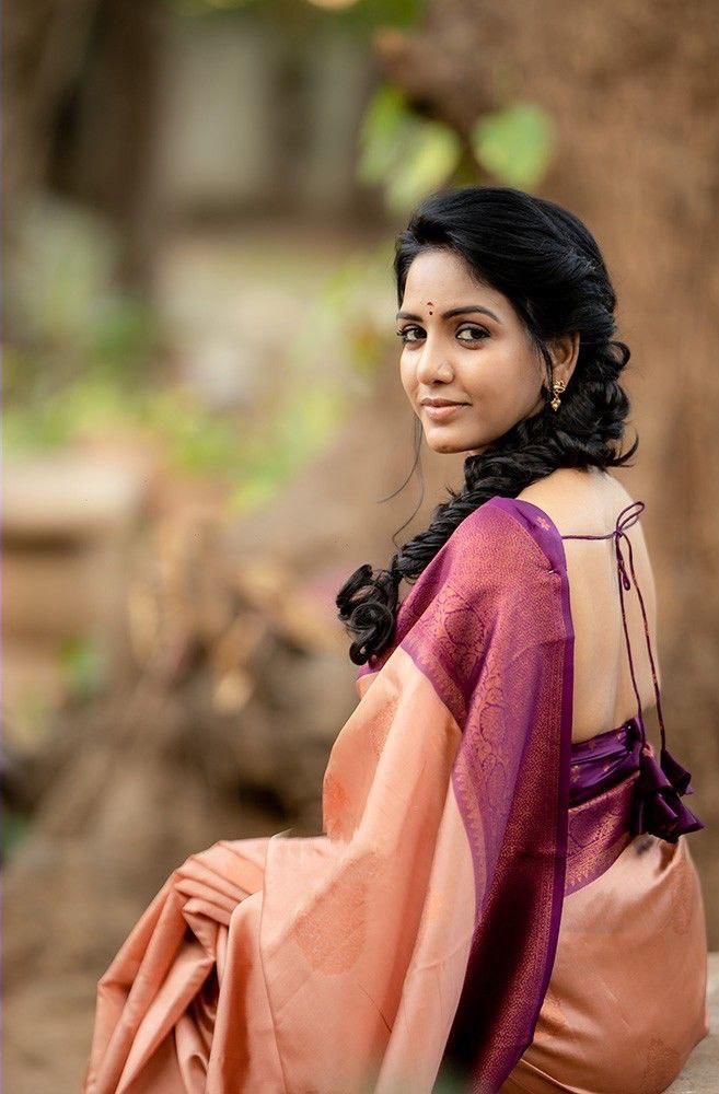 Glorious Peach Soft Silk Saree With Spectacular Blouse Piece
