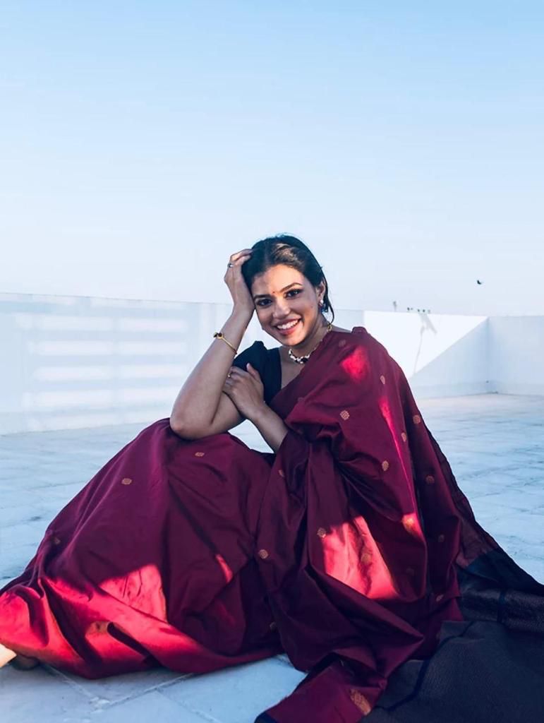 Susurrous Wine Soft Silk Saree With Excellent Blouse Piece