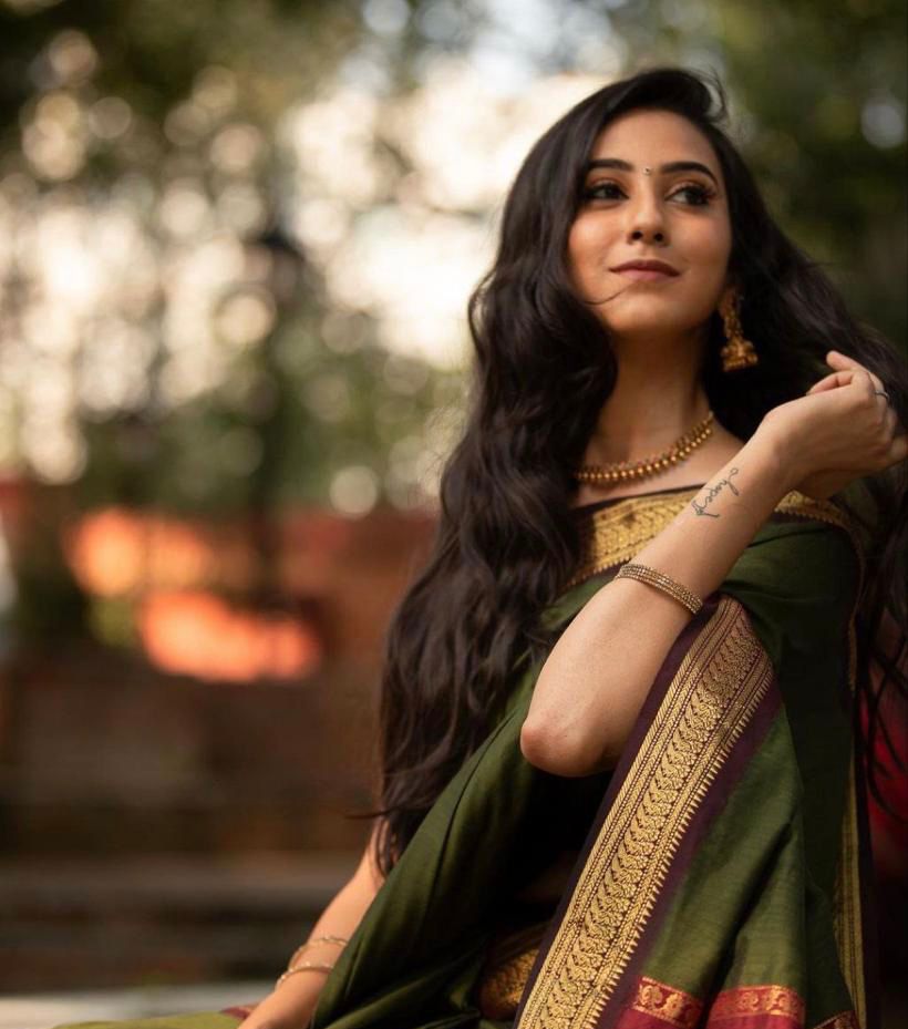 Serendipity Green Soft Silk Saree With Nemesis Blouse Piece