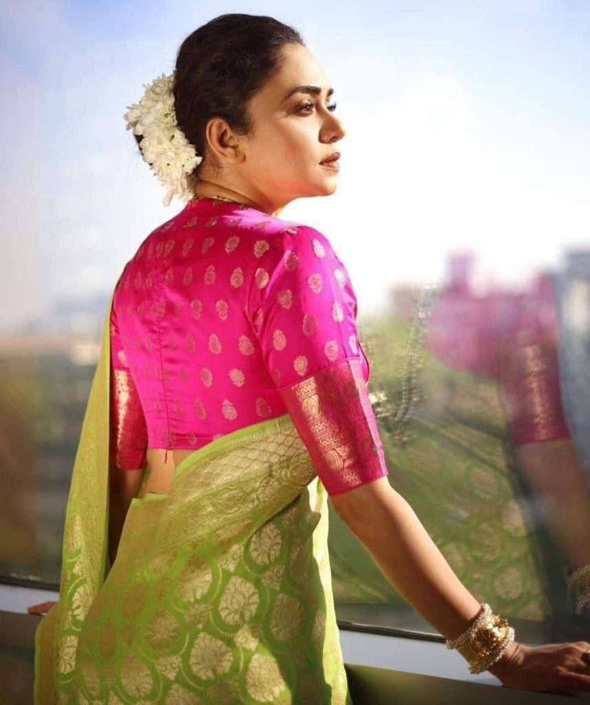 Mesmerizing Perot Banarasi Silk Saree With Classy Blouse Piece