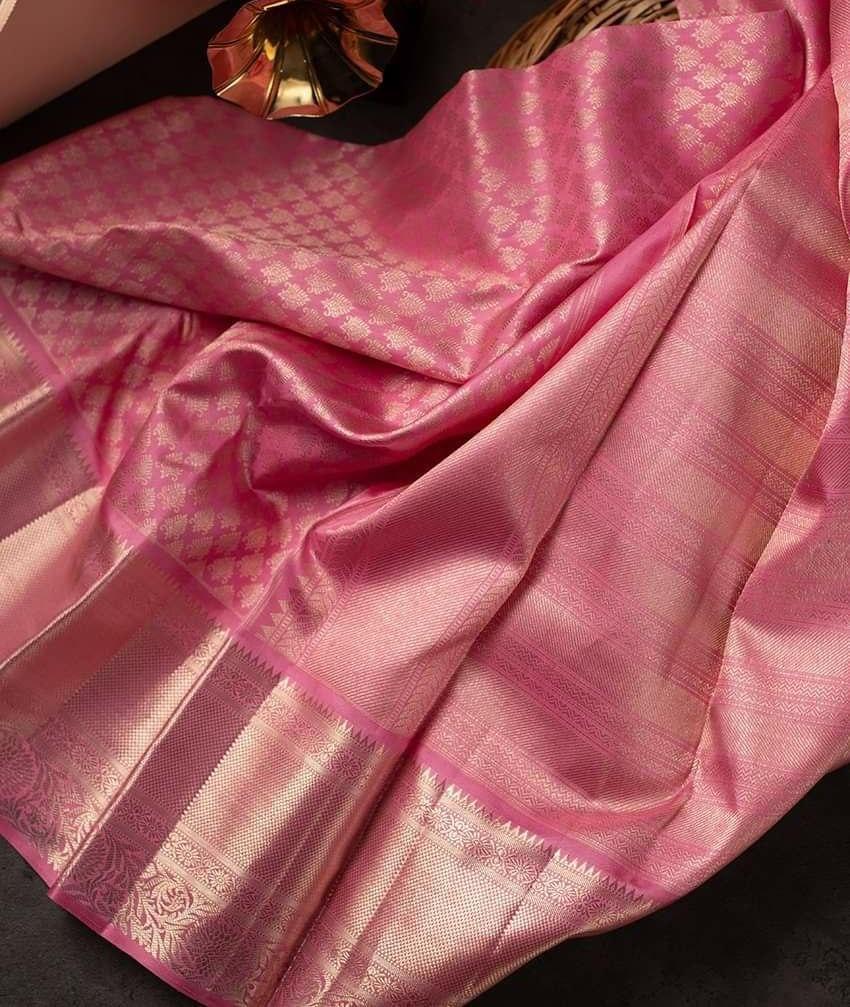 Enthralling Peach Soft Silk Saree With Trendy Blouse Piece