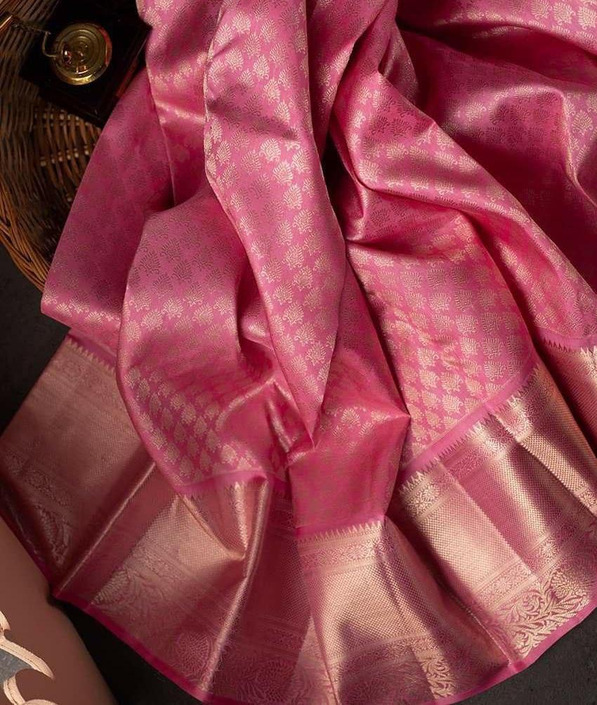 Enthralling Peach Soft Silk Saree With Trendy Blouse Piece