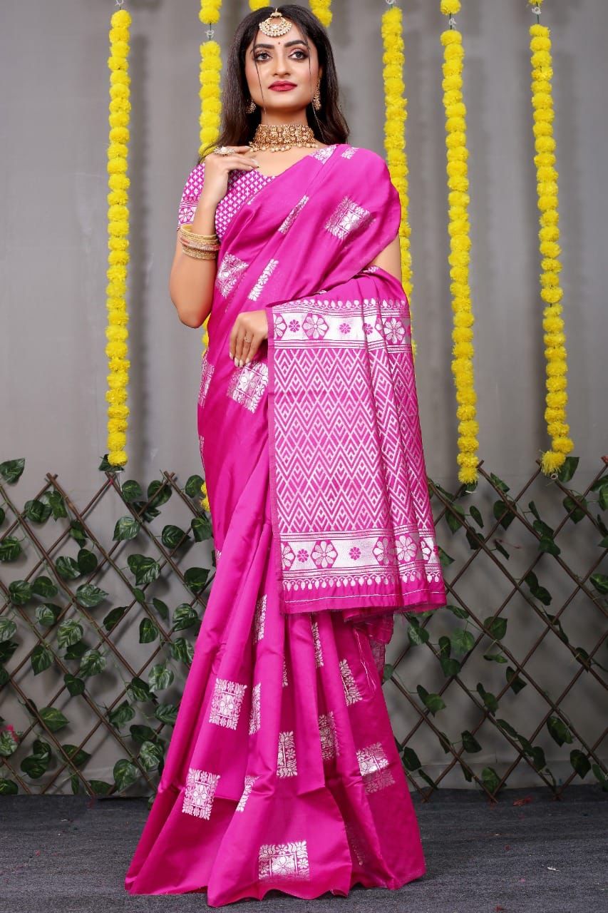 Captivating Pink Soft Silk Saree With Charming Blouse Piece