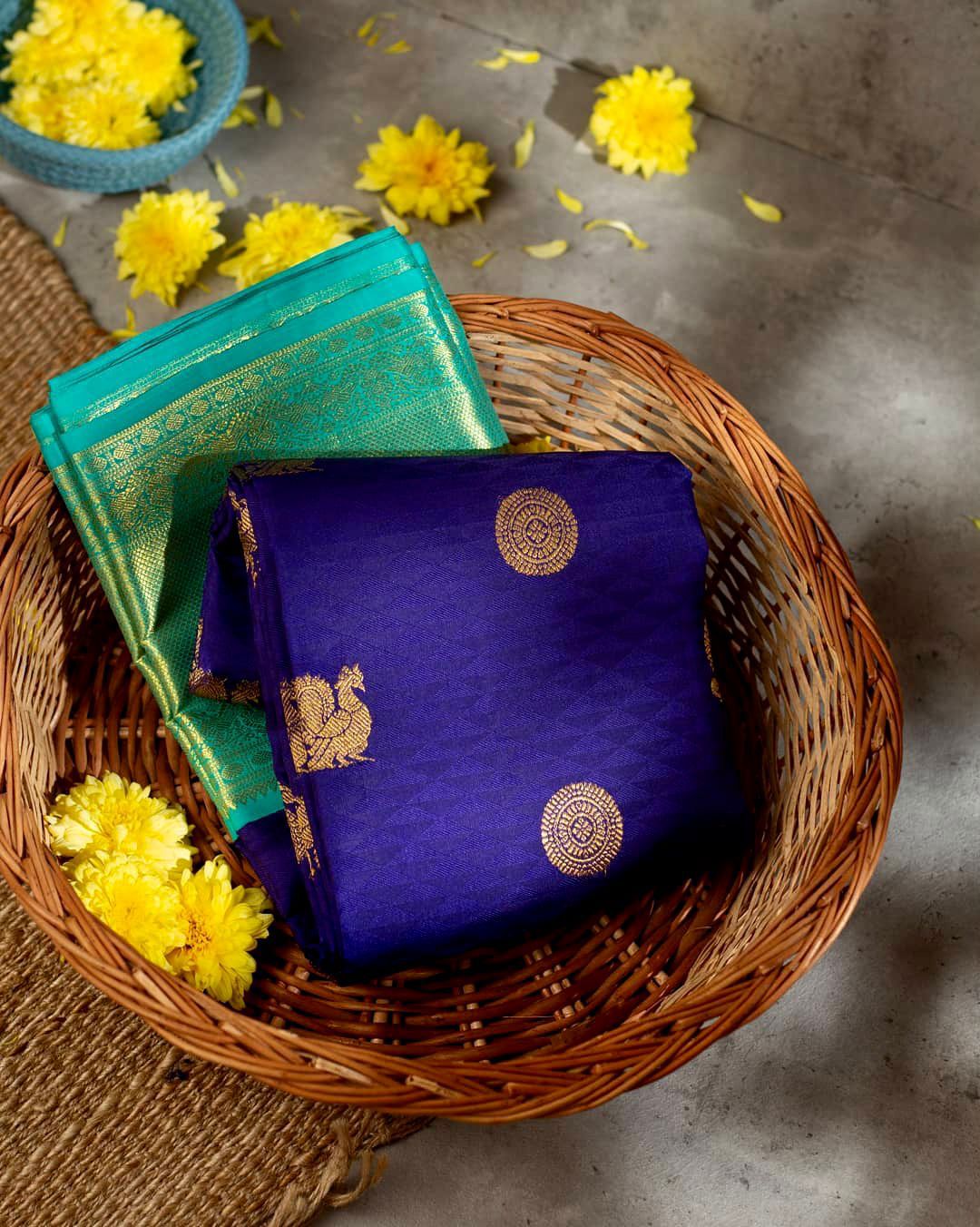 Serenading Blue Banarasi Silk Saree With Sonorous Blouse Piece