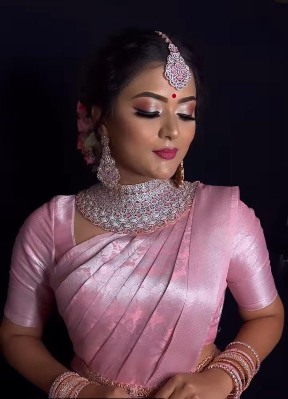 Rhythmic Pink Banarasi Silk Saree With Resonant Blouse Piece