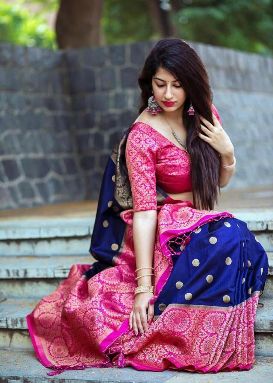 Angelic Blue Banarasi Silk Saree With Tuneful Blouse Piece