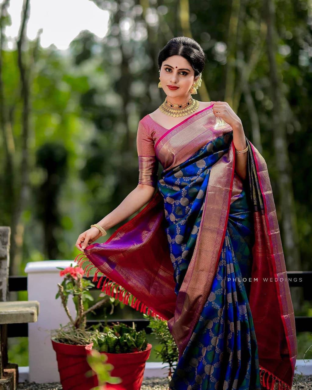 Fantabulous Blue Soft Silk Saree With Lovely Blouse Piece