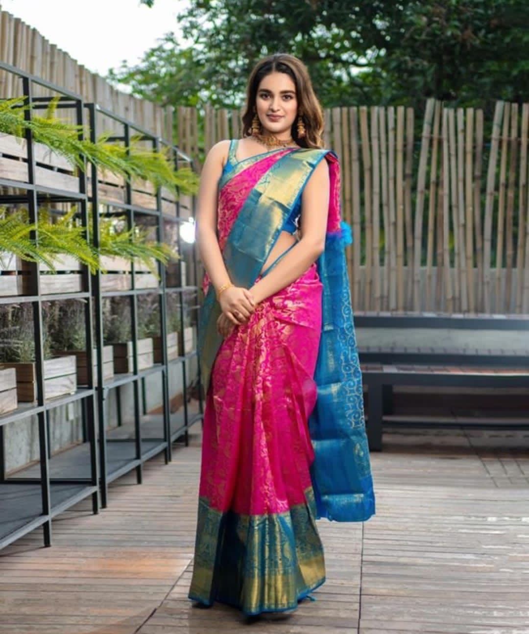 Enchanting Pink Soft Silk Saree With Lovely Blouse Piece