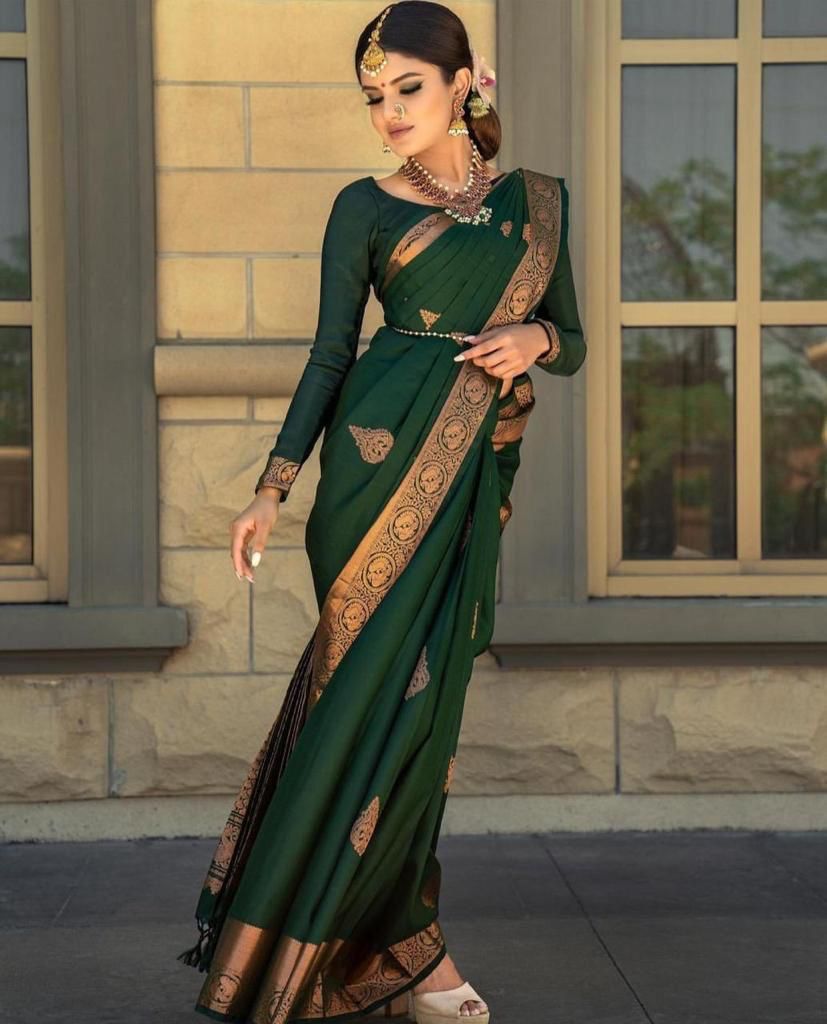 Evocative Green Soft Silk Saree With Unique Blouse Piece