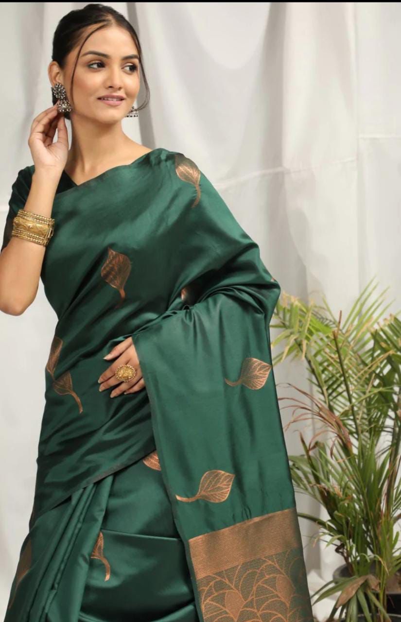 Mesmeric Green Soft Silk Saree With Lovely Blouse Piece