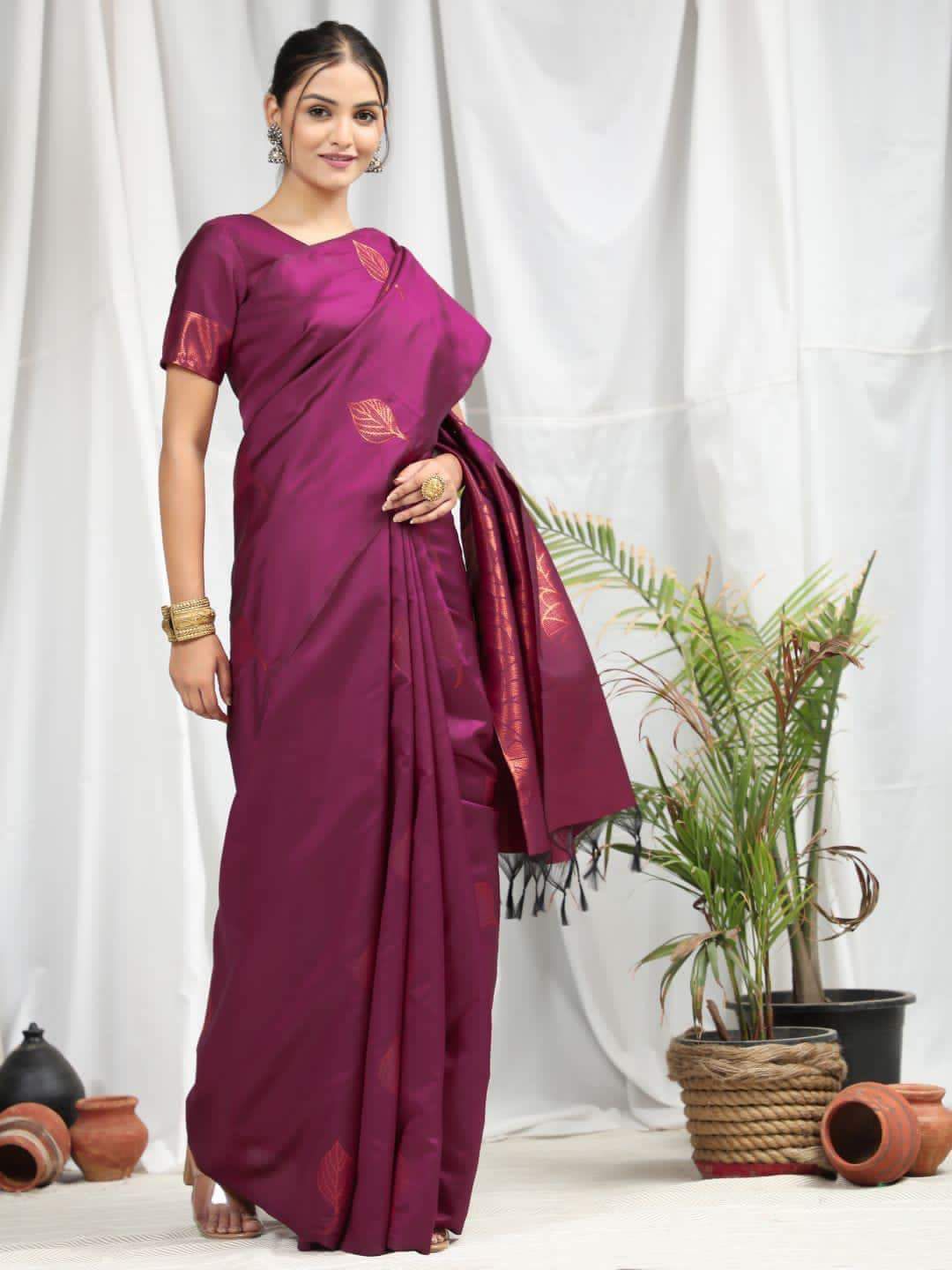 Glorious Purple Soft Silk Saree With Fetching Blouse Piece