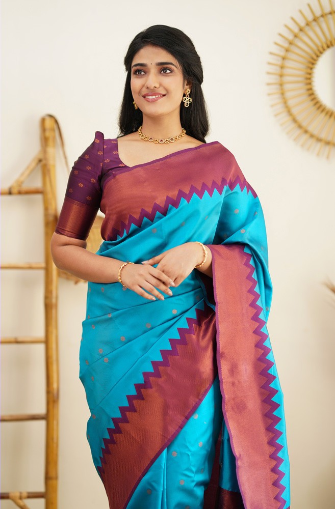Elegant Firozi Soft Silk Saree With Charming Blouse Piece