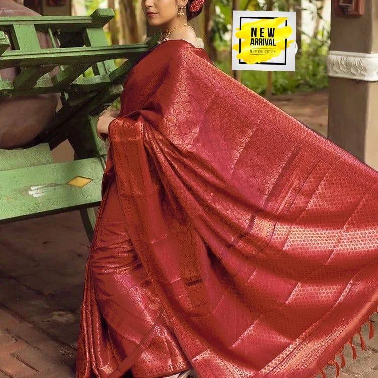 Spellbinding Maroon Soft Silk Saree With Luminous Blouse Piece