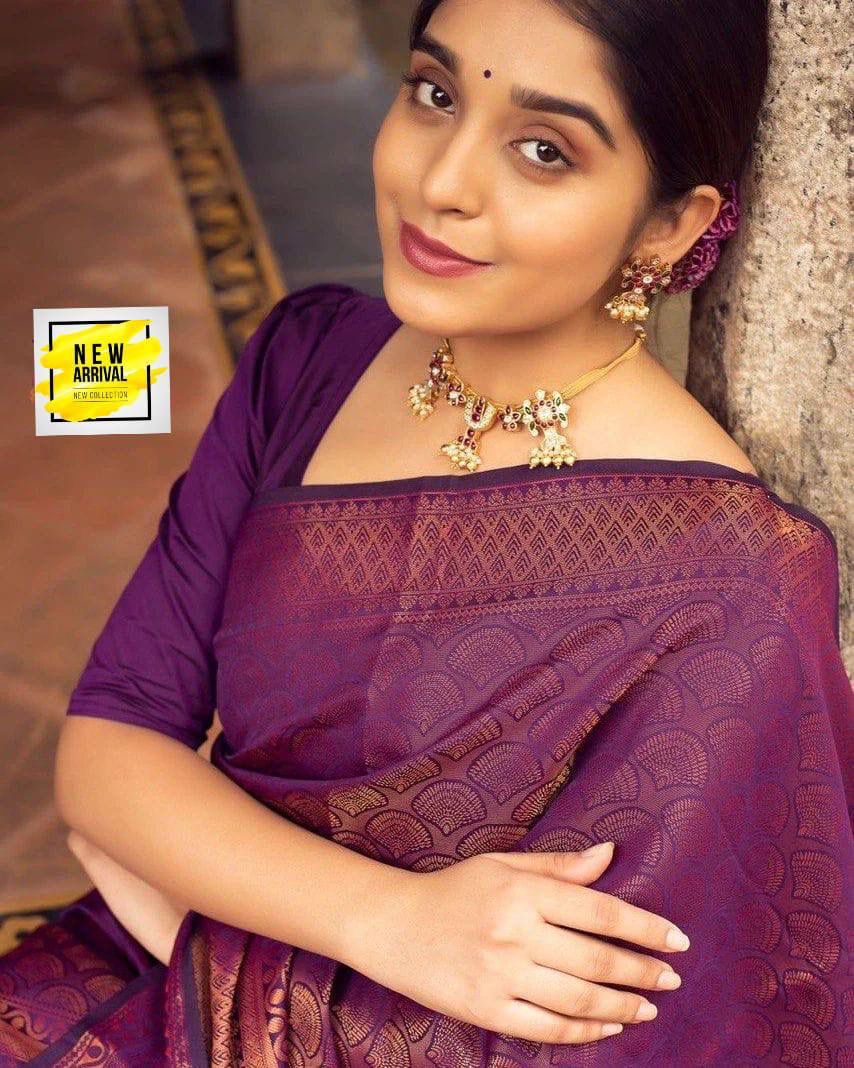 Majestic Purple Soft Silk Saree With Lovely Blouse Piece
