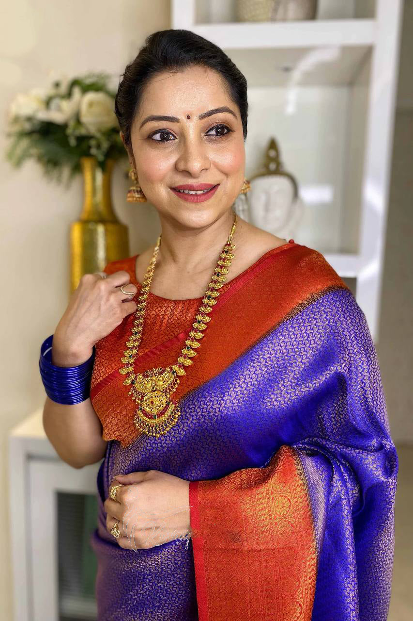 Attractive Royal Blue Soft Silk Saree With Winsome Blouse Piece