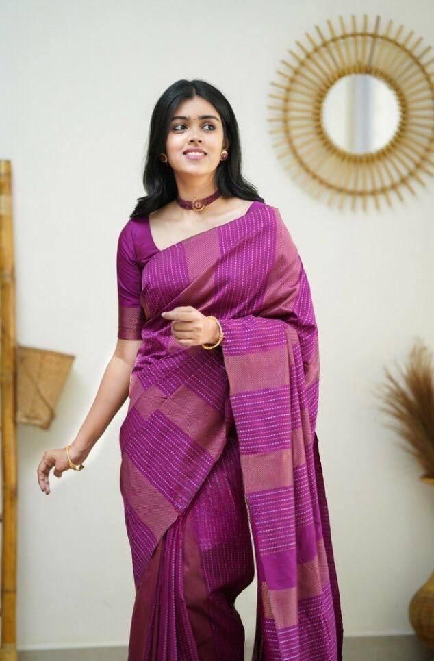 Exuberant Magenta Soft Silk Saree With Sparkling Blouse Piece
