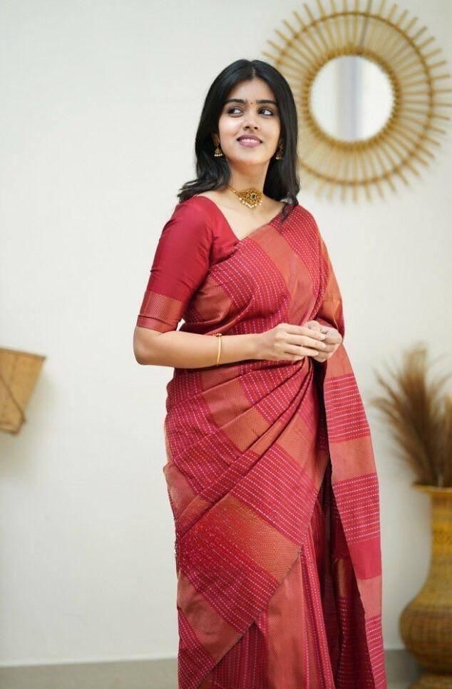 Angelic Red Soft Silk Saree With Majestic Blouse Piece
