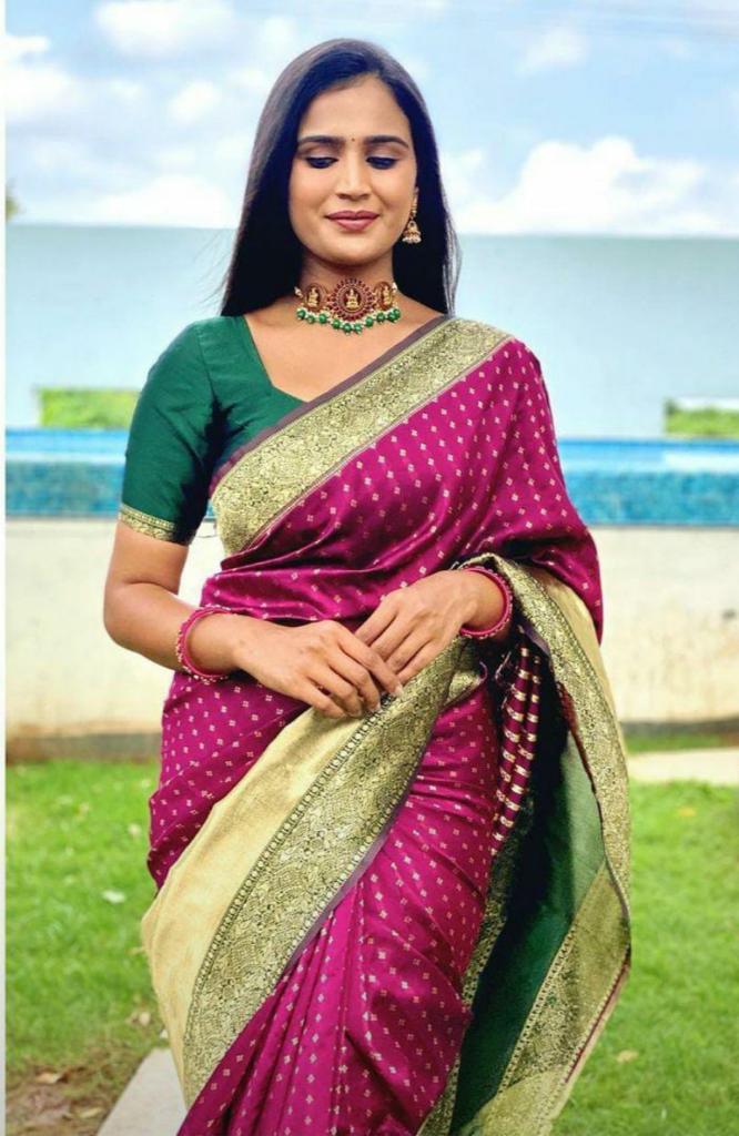 Alluring Pink Soft Silk Saree With Splendorous Blouse Piece
