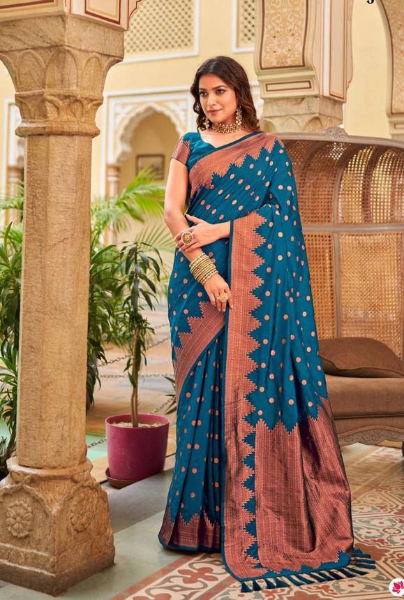 Euphonious Rama Soft Silk Saree With Graceful Blouse Piece