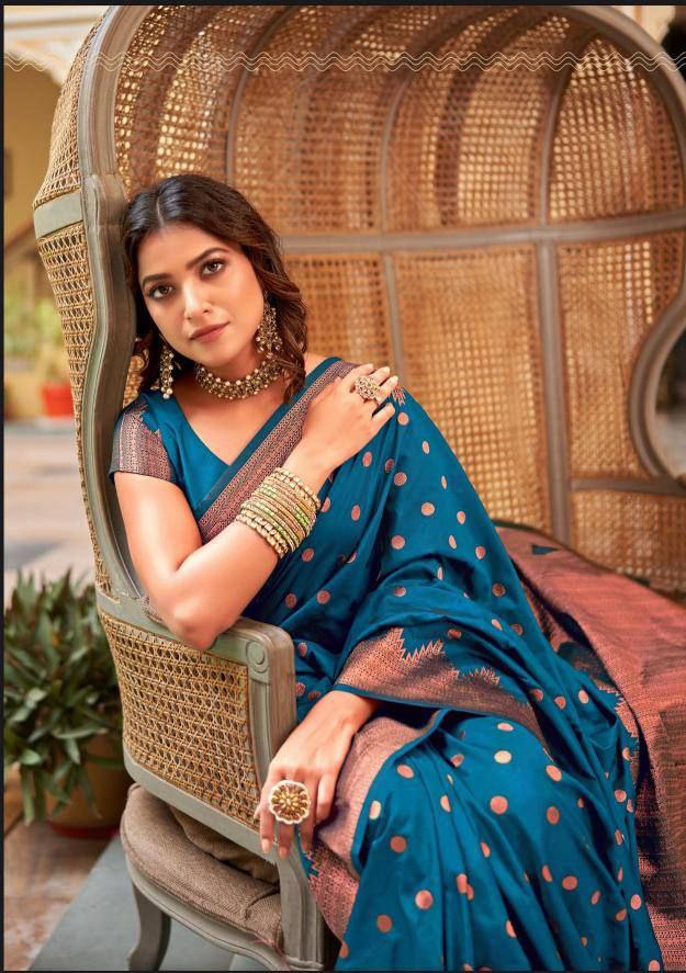 Euphonious Rama Soft Silk Saree With Graceful Blouse Piece