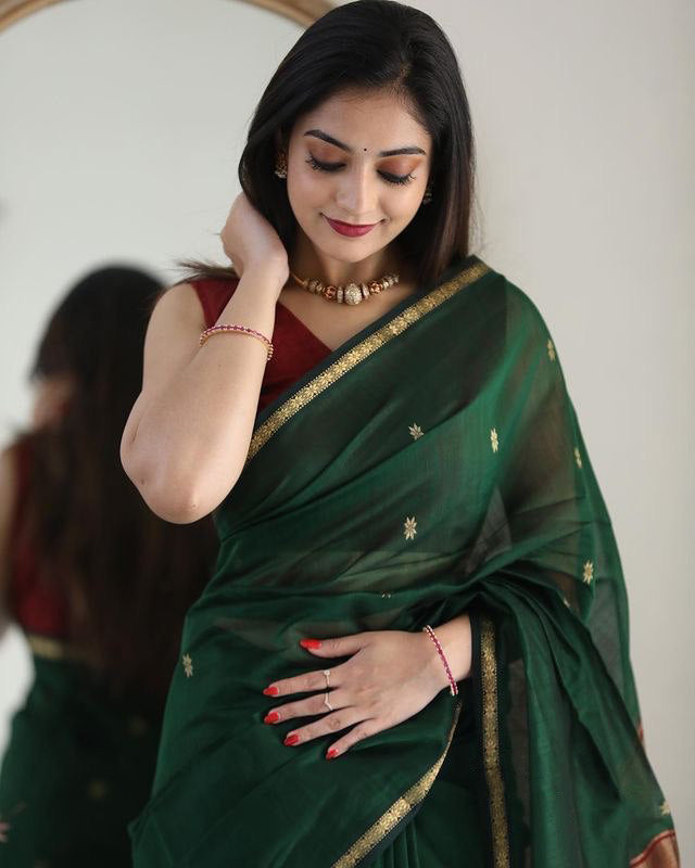Attractive Green Cotton Silk Saree With Lovely Blouse Piece