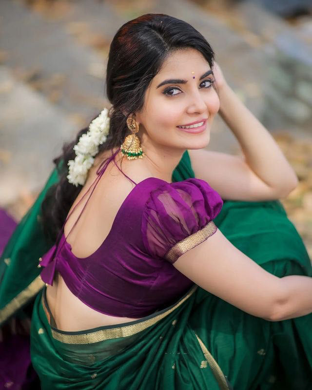 Attractive Green Cotton Silk Saree With Lovely Blouse Piece