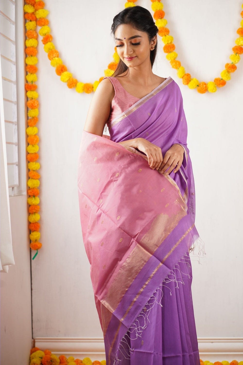 Attractive Lavender Cotton Silk Saree With Lovely Blouse Piece