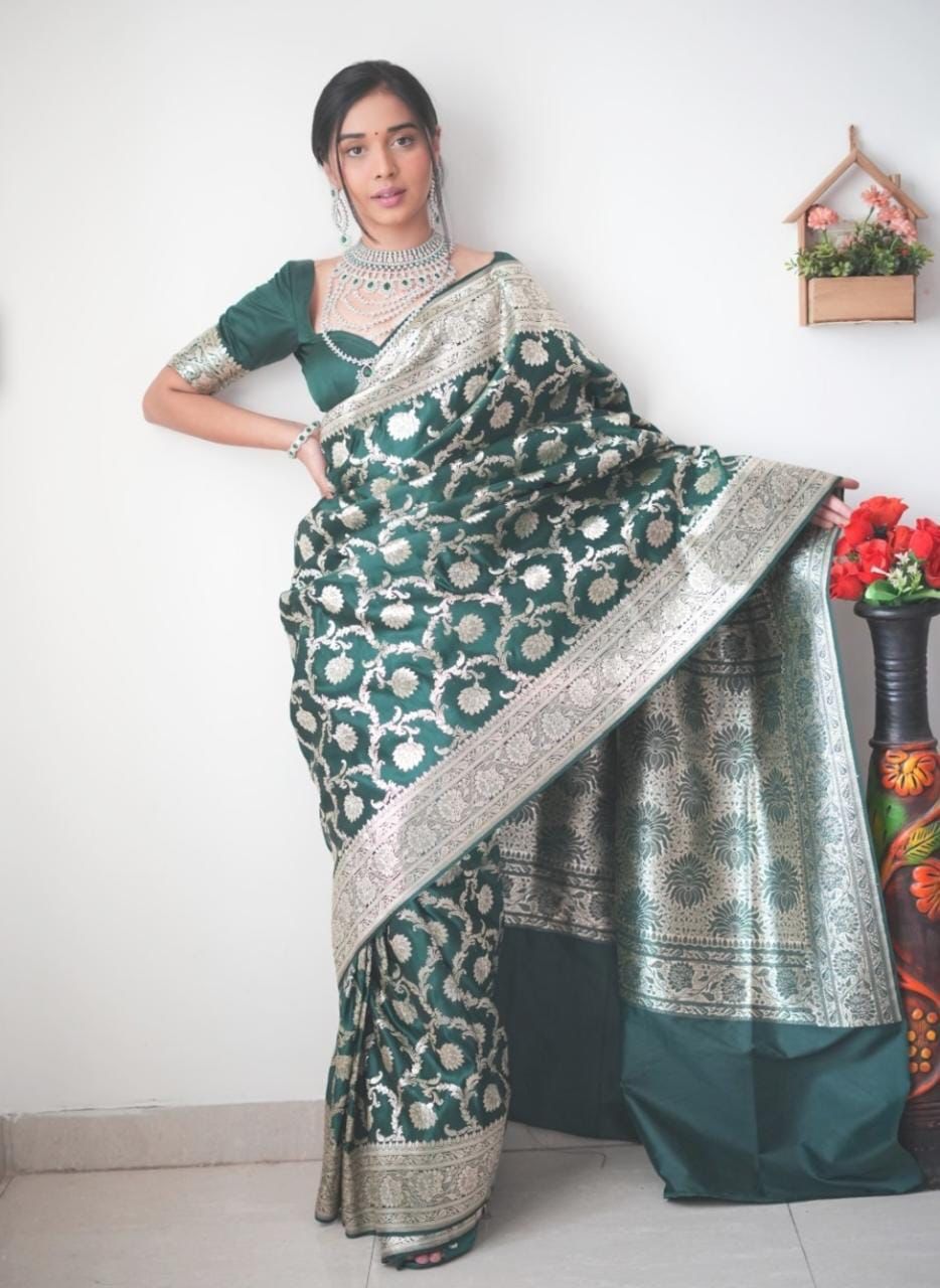 Graceful 1-Minute Ready To Wear Green Soft Silk Saree