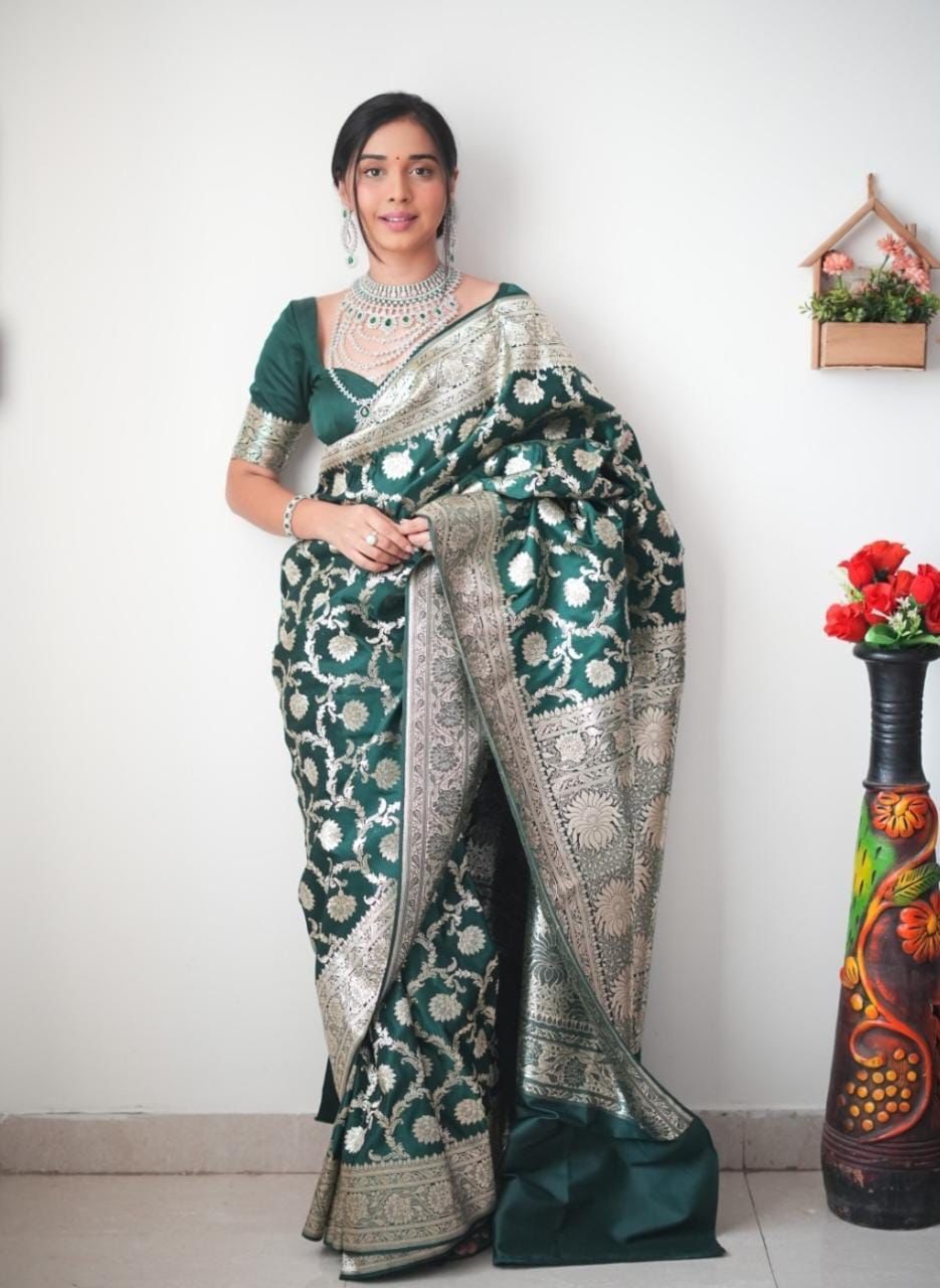 Graceful 1-Minute Ready To Wear Green Soft Silk Saree