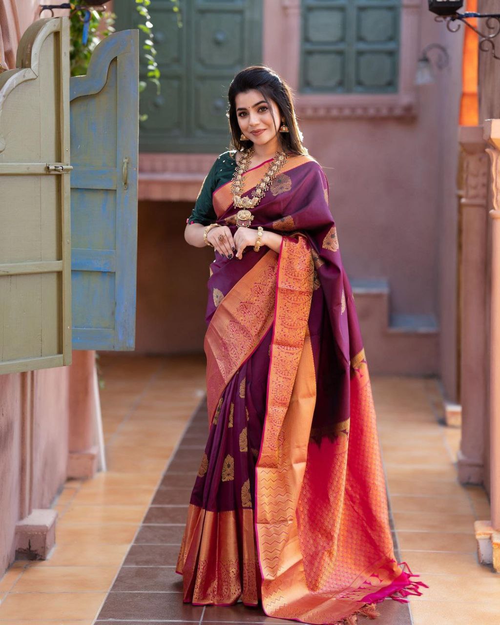 Sedative Wine Soft Silk Saree With Pacifying Blouse Piece