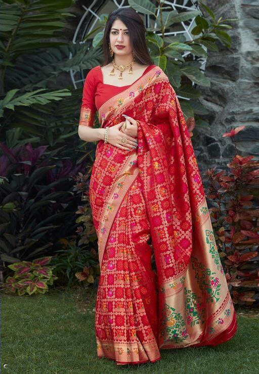 Fascination Red Soft Silk Saree With Stylish Blouse Piece
