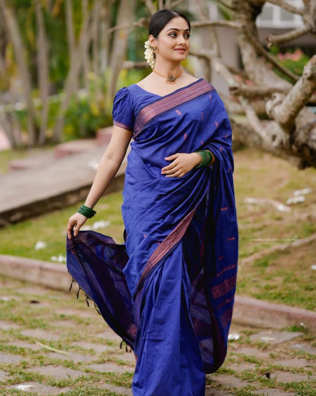 Winsome Blue Soft Silk Saree With Enamoring Blouse Piece