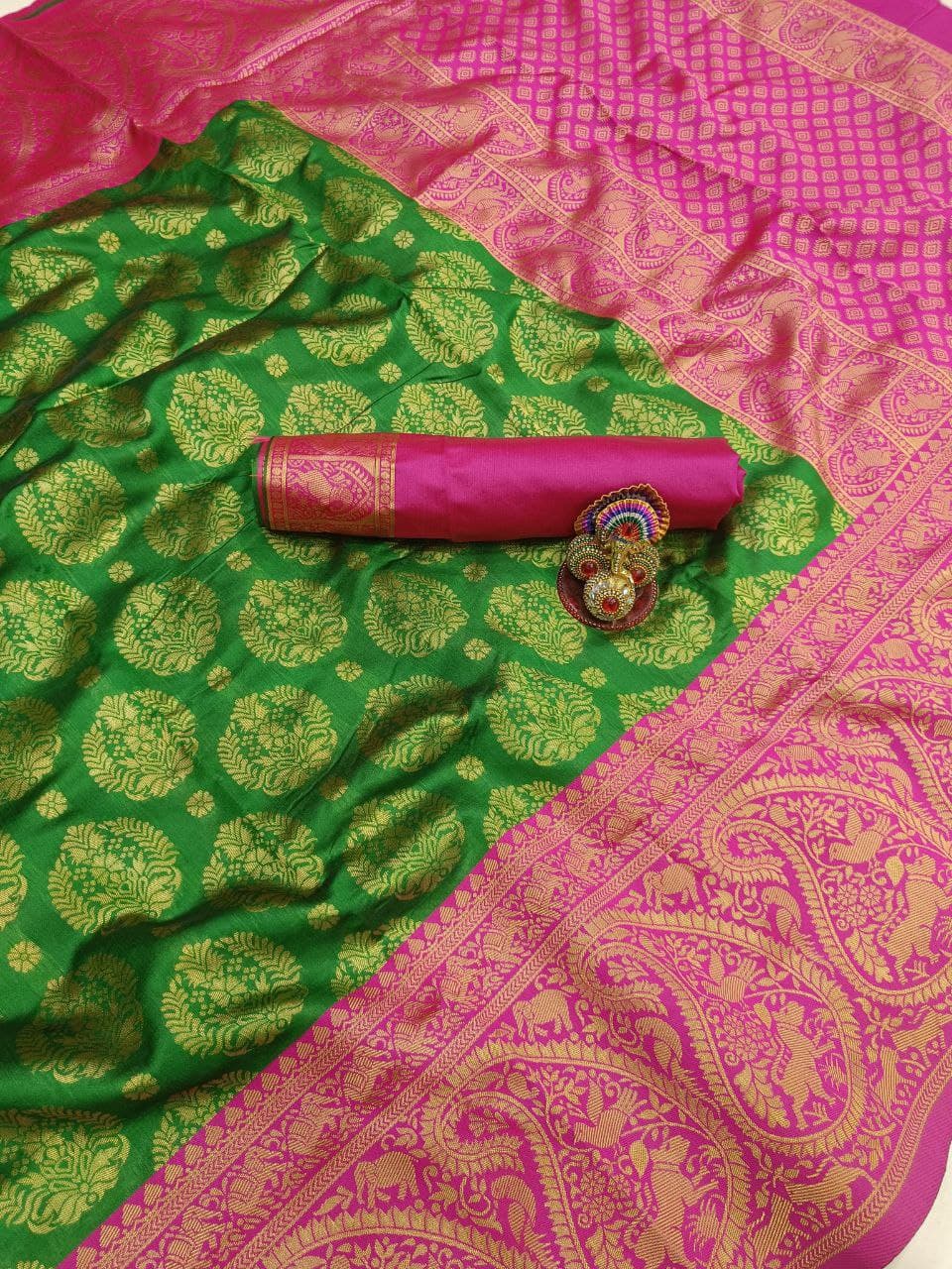 Stunningly Green Soft Silk Saree With Wonderment Blouse Piece