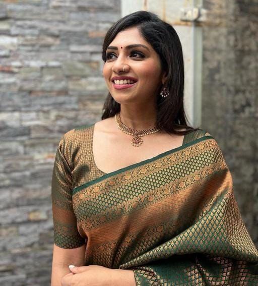 Admirable Green Soft Silk Saree With Pleasurable Blouse Piece