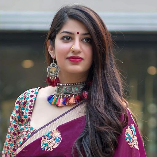 Enticingly Maroon Soft Silk Saree With Exquisiteness Blouse Piece