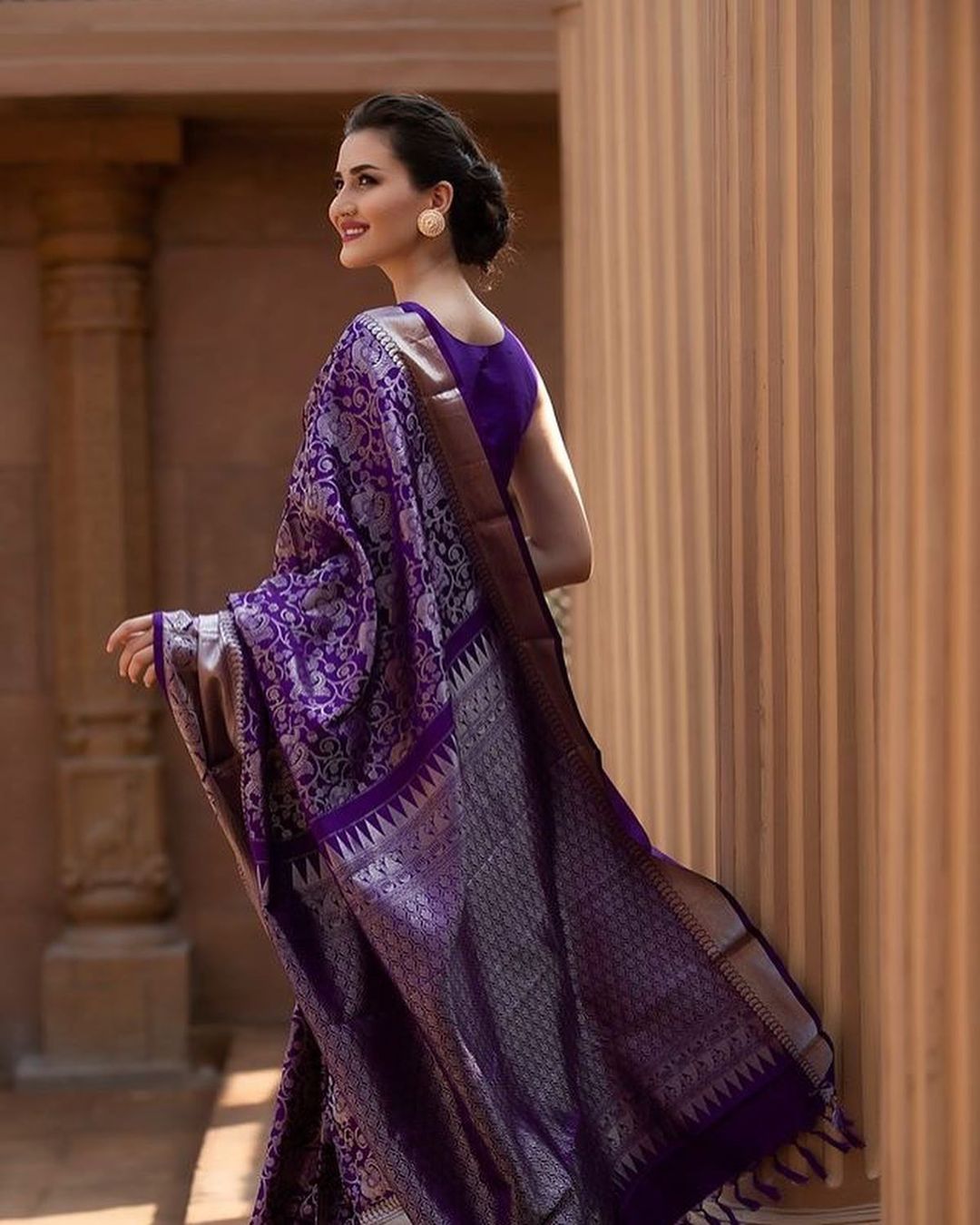Charmed Purple Soft Silk Saree With Desirability Blouse Piece