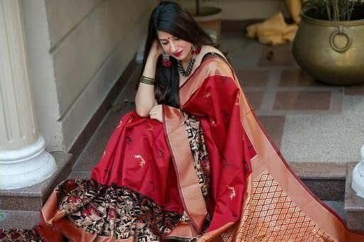 Lovely Red Soft Silk Saree With Stunningly Blouse Piece