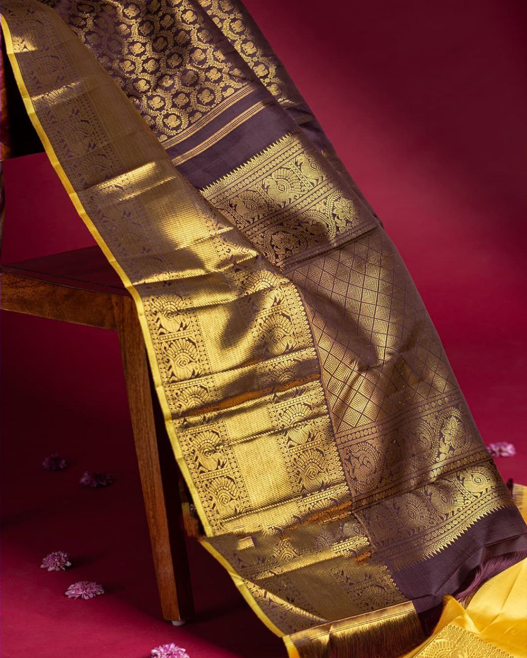 Notable Brown Soft Silk Saree With Mesmerizingly Blouse Piece