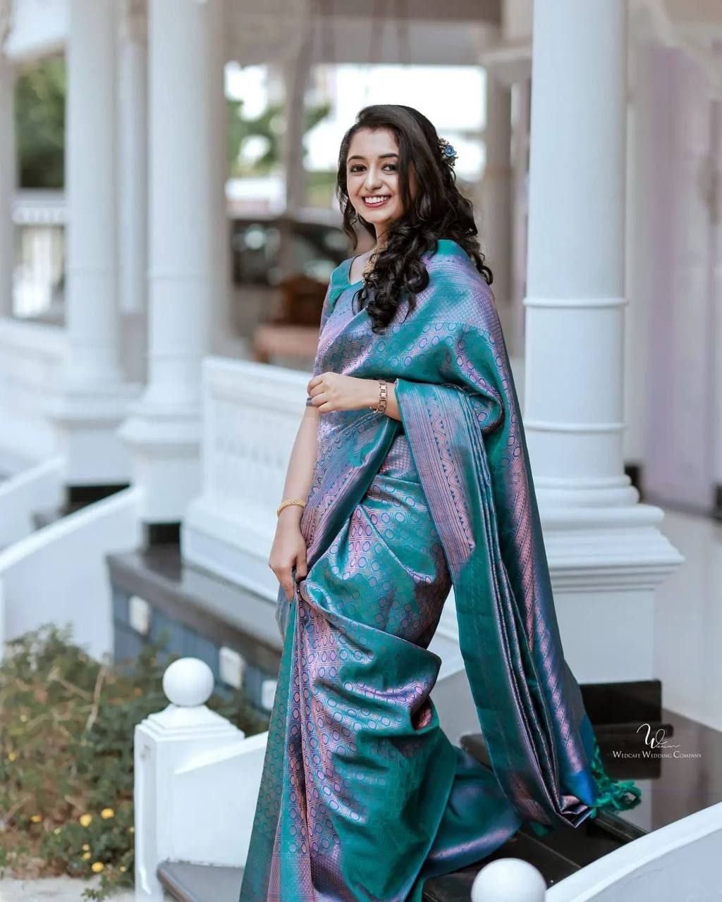 Celebrated Pink Soft Silk Saree With Outstanding Blouse Piece