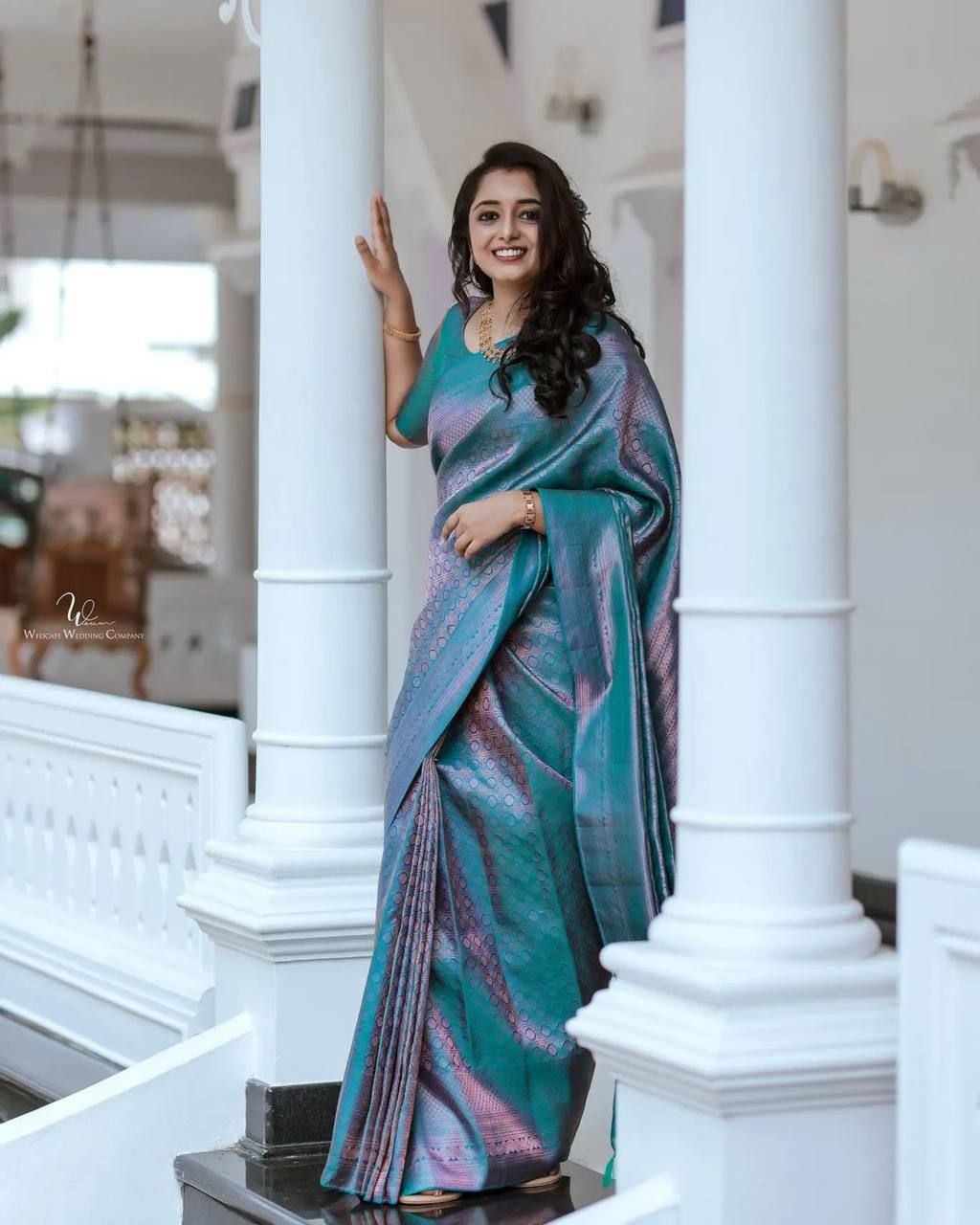 Celebrated Pink Soft Silk Saree With Outstanding Blouse Piece