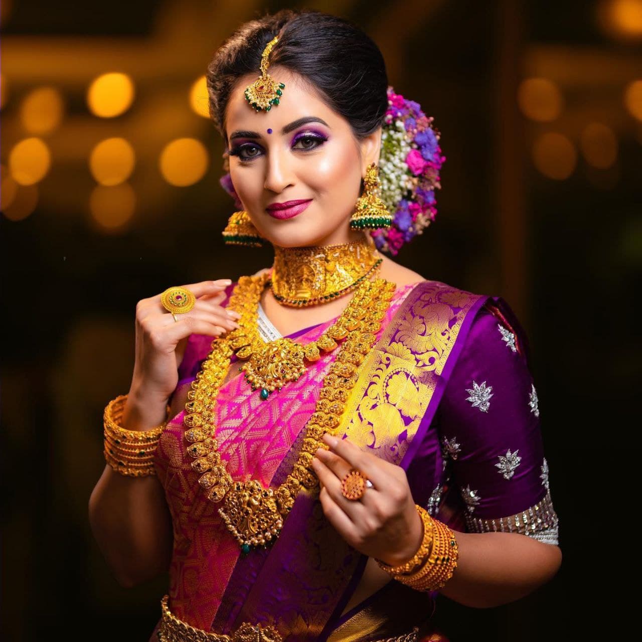 Influential Pink Soft Silk Saree With Famous Blouse Piece