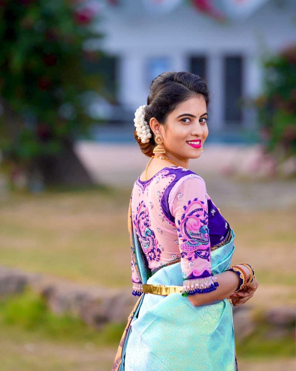 Exceptional Sky Blue Soft Silk Saree With Famous Blouse Piece