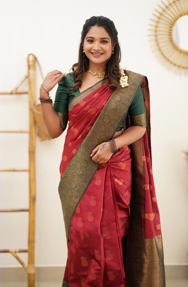 Enthrallingly Maroon Soft Silk Saree With Exemplarily Blouse Piece