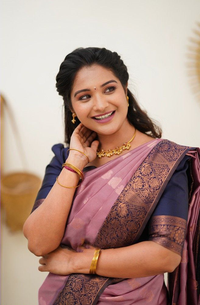 Excellently Pink Soft Silk Saree With Flawlessly Blouse Piece