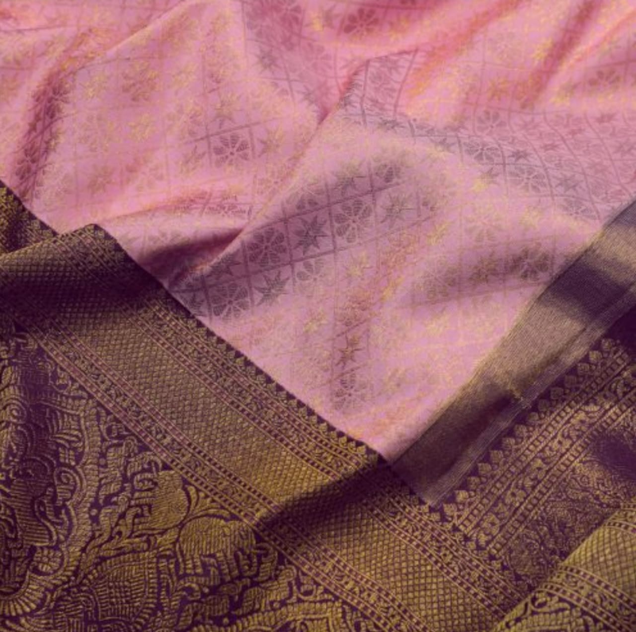 Majestically Peach Soft Silk Saree With Superbly Blouse Piece