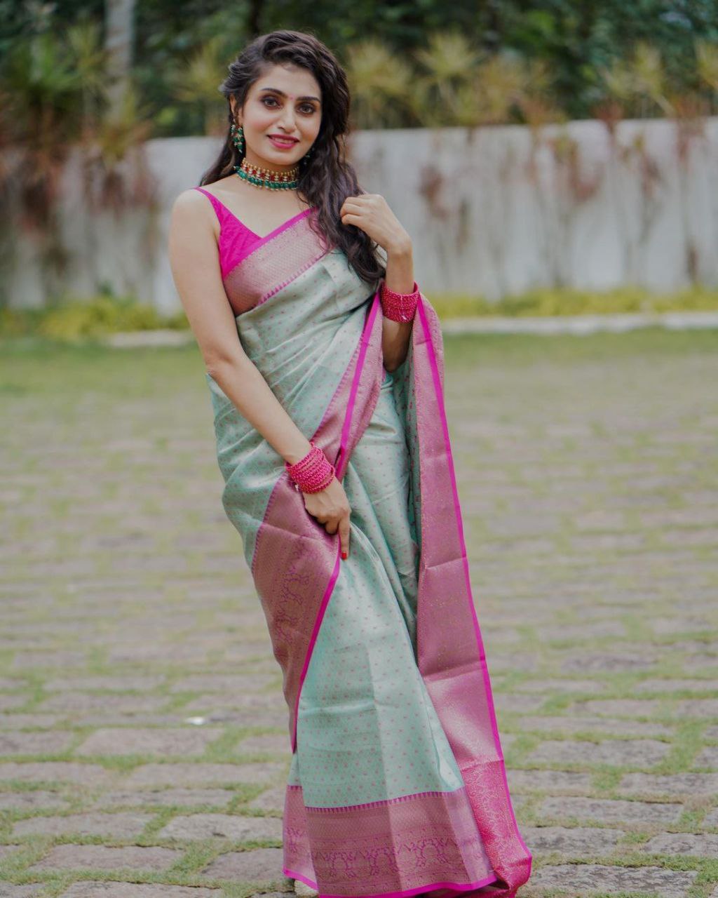 Fragrant Pista Soft Silk Saree With Symmetry Blouse Piece